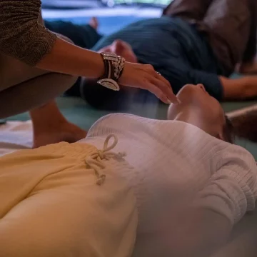 MAESTRA DE KUNDALINI- MALAGA